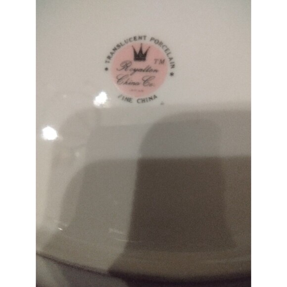 Royalton China Co Gold Elegance Oval Vegetable Serving Bowl 10 1/4" x 7 3/4" - Picture 5 of 5